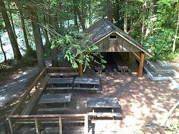 41SW - Sauna - WiFi - Fireplace - Sleeps 8