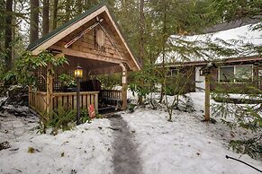 04SL - Hot Tub - BBQ - Pets OK - Sleeps 5