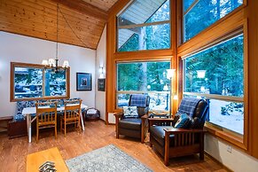 04SL - Hot Tub - BBQ - Pets OK - Sleeps 5