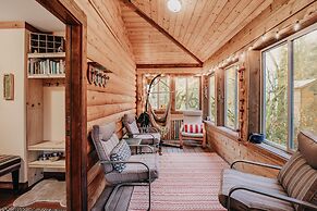 21GS - Log Cabin - Pets Ok - Sleeps 6