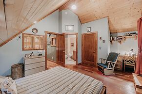 21GS - Log Cabin - Pets Ok - Sleeps 6