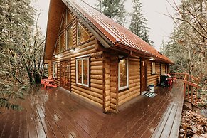 21GS - Log Cabin - Pets Ok - Sleeps 6