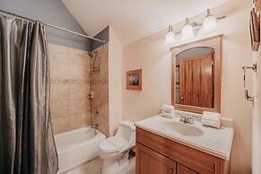 21GS - Log Cabin - Pets Ok - Sleeps 6