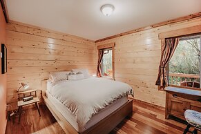 21GS - Log Cabin - Pets Ok - Sleeps 6