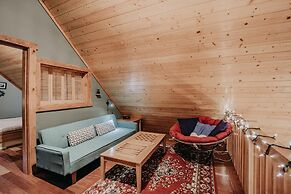 21GS - Log Cabin - Pets Ok - Sleeps 6