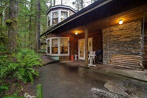 25SL - Hot Tub - BBQ - Pets Ok - WiFi - Sleeps 6