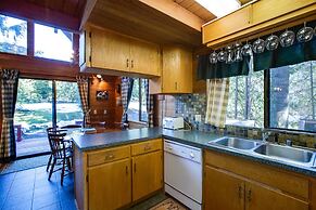 53MBR - Hot Tub - Wi-Fi - Sleeps 6