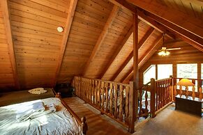 53MBR - Hot Tub - Wi-Fi - Sleeps 6