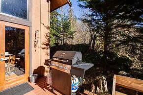 44MBR - Hot Tub- Pets Ok - WiFi - BBQ - Sleeps 6