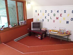 68SW - Fireplace - Washer/Dryer - Dishwasher- Sleeps 4