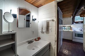 86SL - Rustic - Pets Ok - BBQ - Sleeps 6