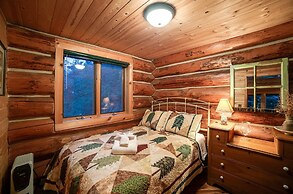 97MF - Lakeside - Dock - BBQ - Pets Ok - Sleeps 6