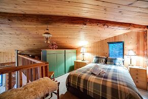 97MF - Lakeside - Dock - BBQ - Pets Ok - Sleeps 6