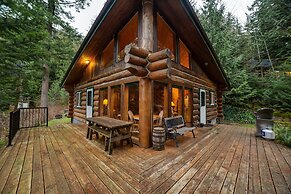 97MF - Lakeside - Dock - BBQ - Pets Ok - Sleeps 6