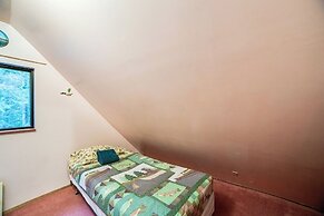 67MF- Hot Tub - Pets Ok - BBQ - Sleeps 5