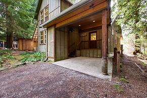 70MBR- Hot Tub - BBQ - Wi-Fi - Pets Ok - Sleeps 8