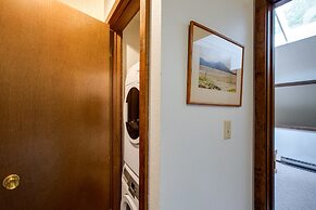 57SW - Fireplace - WiFi - Sleeps 6