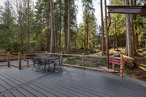 99MBR - Hot Tub - WiFi - Pets Ok - BBQ - Sleeps 6