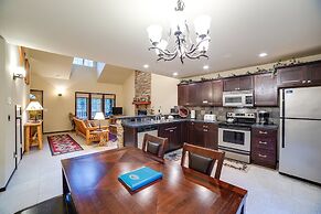 89GS - Hot Tub - Pets Ok - WiFi - Sleeps 4