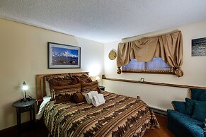 28SW - Fireplace - Dishwasher - Washer/Dryer - Sleeps 4