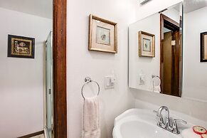 31SW - Fireplace - WiFi - Washer/Dryer - Sleeps 4