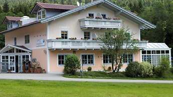 Landgasthof zum Hirschenstein