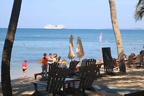 Vida Loca Resort & Sunset Beach