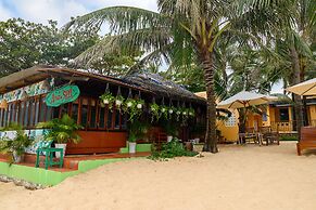 Vida Loca Resort & Sunset Beach