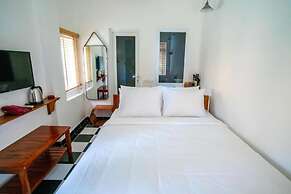 Vida Loca Resort & Sunset Beach