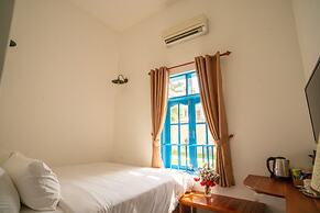 Vida Loca Resort & Sunset Beach