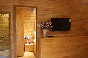 Vida Loca Resort & Sunset Beach