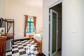 Vida Loca Resort & Sunset Beach