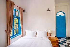 Vida Loca Resort & Sunset Beach