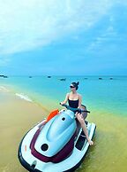 Vida Loca Resort & Sunset Beach