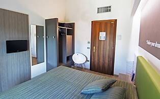 Hotel Ideal