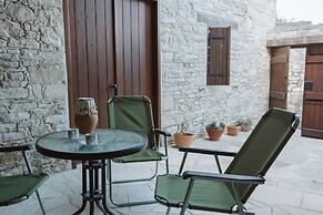 Ariadni Gaia Cottage