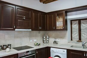 Ariadni Gaia Cottage