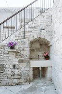 Ariadni Gaia Cottage