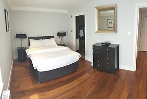 The Glasshouse Apartments