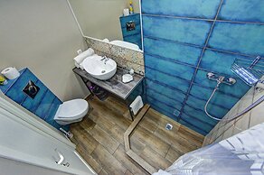 URoom Apart Hotel Pervomaiskaya