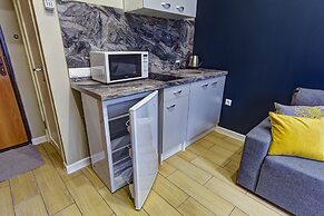 URoom Apart Hotel Pervomaiskaya