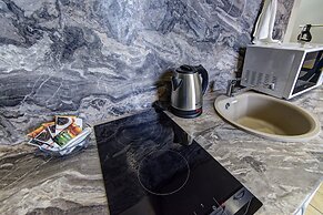 URoom Apart Hotel Pervomaiskaya