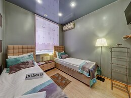 URoom Mini Hotel