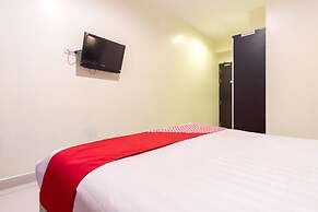 OYO Flagship 1348 Hotel Home Anaya