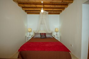 Thyone Studio Cottage