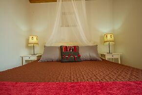 Thyone Studio Cottage