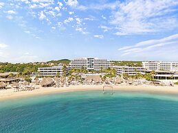 Mangrove Beach Corendon Curacao All-Inclusive Resort, Curio by Hilton