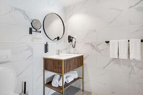 Mangrove Beach Corendon Curacao All-Inclusive Resort, Curio by Hilton