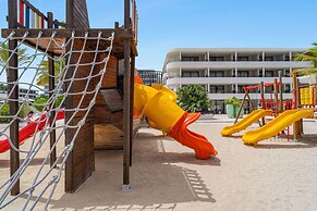 Mangrove Beach Corendon Curacao All-Inclusive Resort, Curio by Hilton