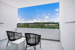 Mangrove Beach Corendon Curacao All-Inclusive Resort, Curio by Hilton